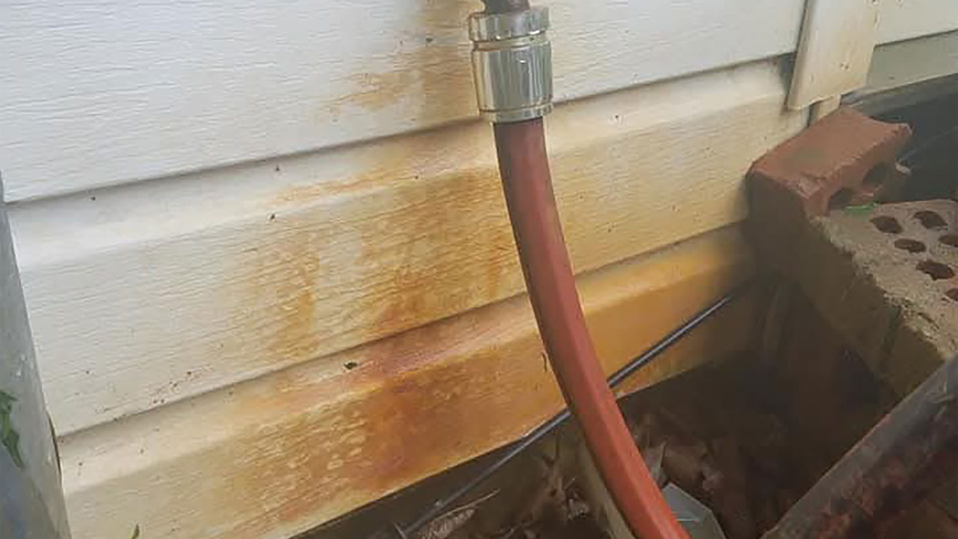 Rust and Water Stains